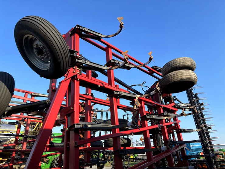 case-ih-200-image-19