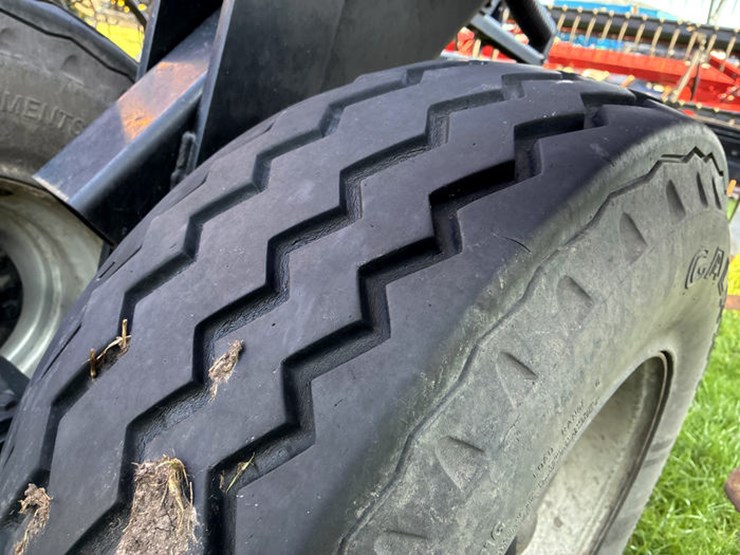 case-ih-200-image-21