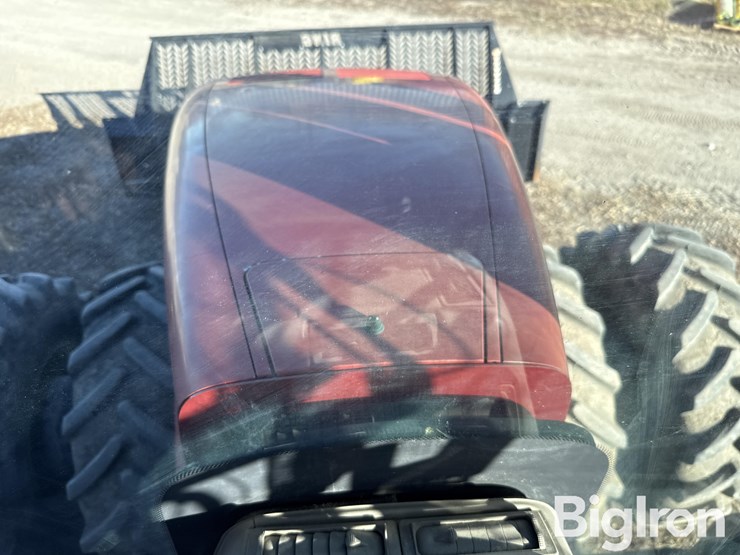 case-ih-magnum-235-image-16