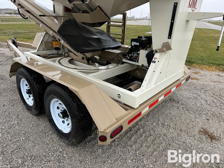 2023-unverferth-2755-seed-tender-image-19