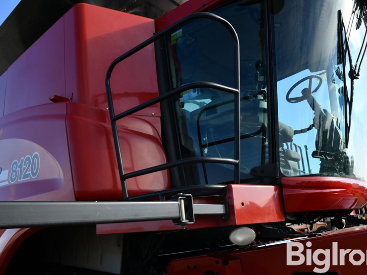case-ih-8120-image-14