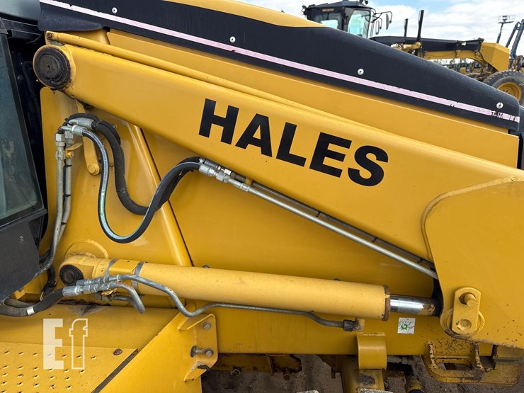 2004-caterpillar-416d-image-18