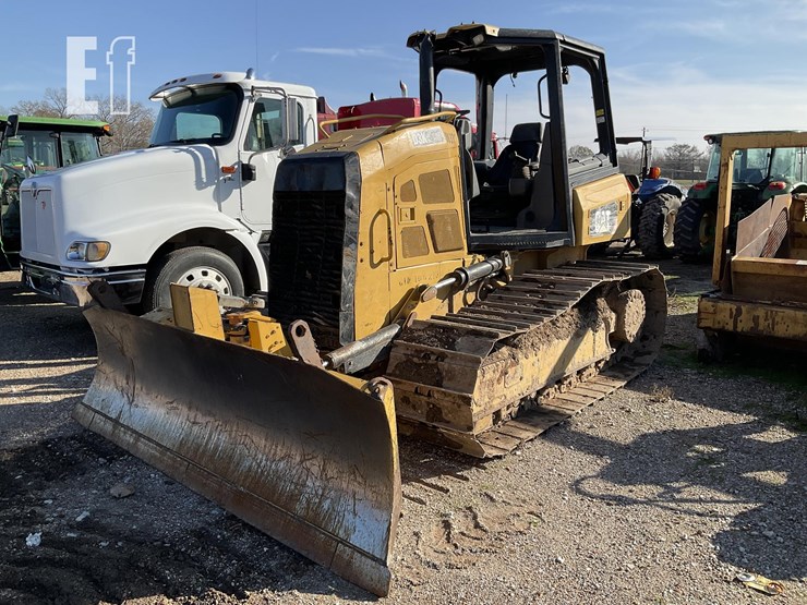 2016-caterpillar-d3k2-lgp-image-2