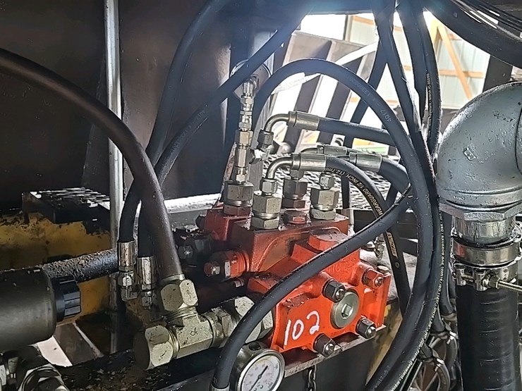 #143-•-cleereman-carriage-image-33