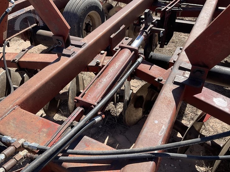 international-490-image-9