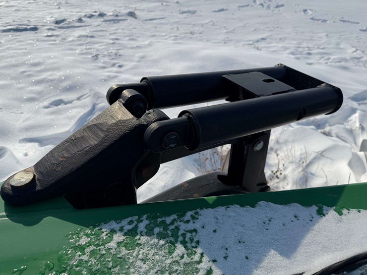 john-deere-3710-image-19