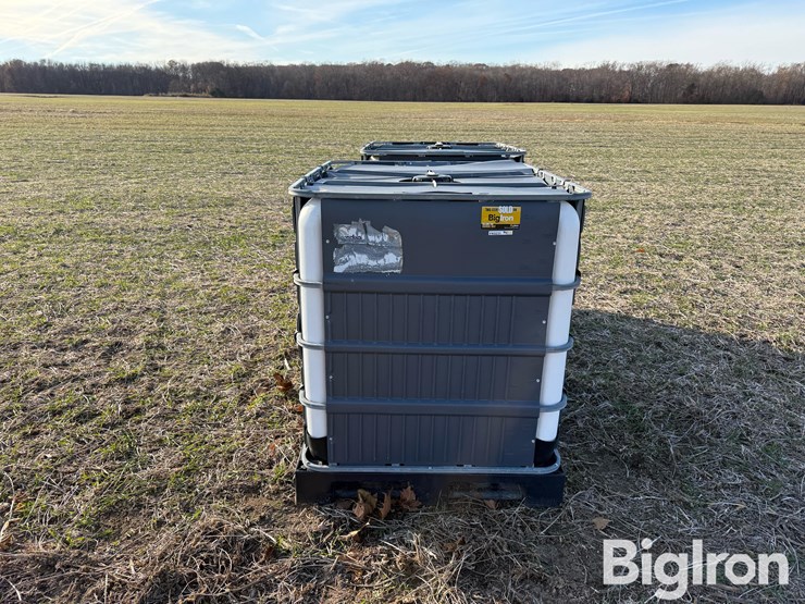 poly-265-gal-containers-image-2