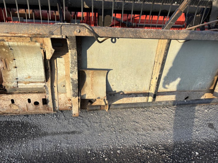 gleaner-320-image-12