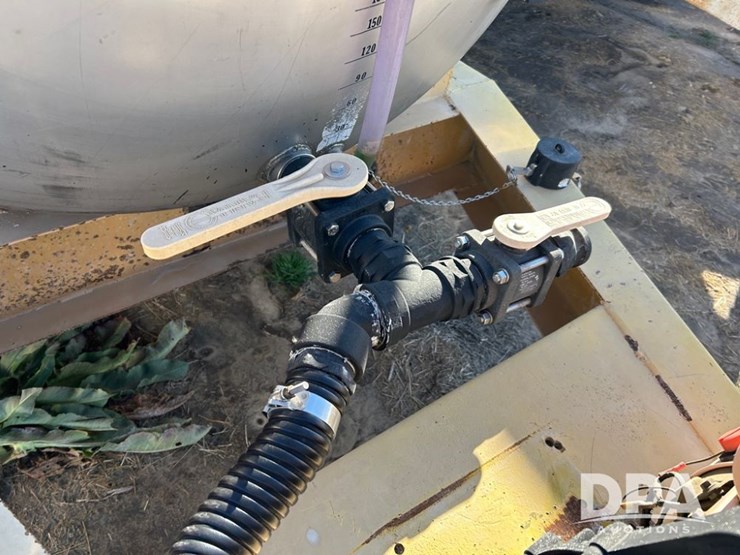 liquid-nurse-trailer-(cp1354,-tank-2087,-unit-92440)-image-8