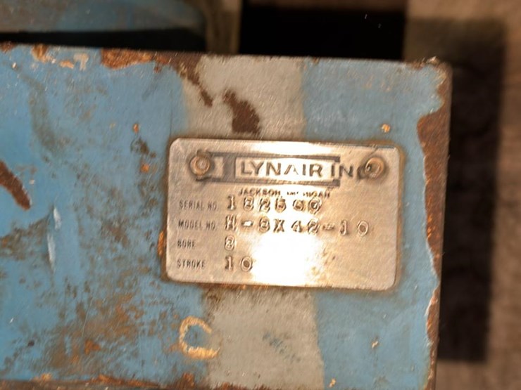 #159-•-2-cylinders-image-4