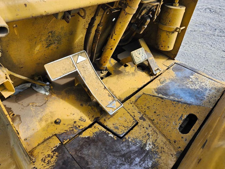 cat-lp-forklift-image-3