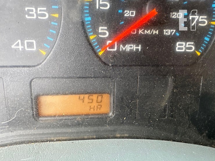 international-workstar-7300-image-25