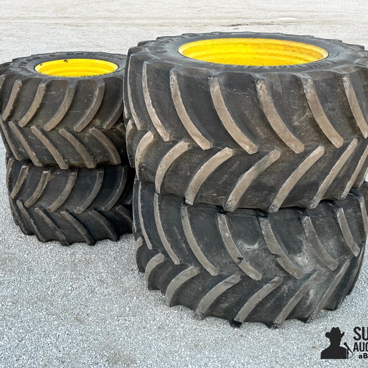 LSW Tires & Rims For JD 8R Tractor