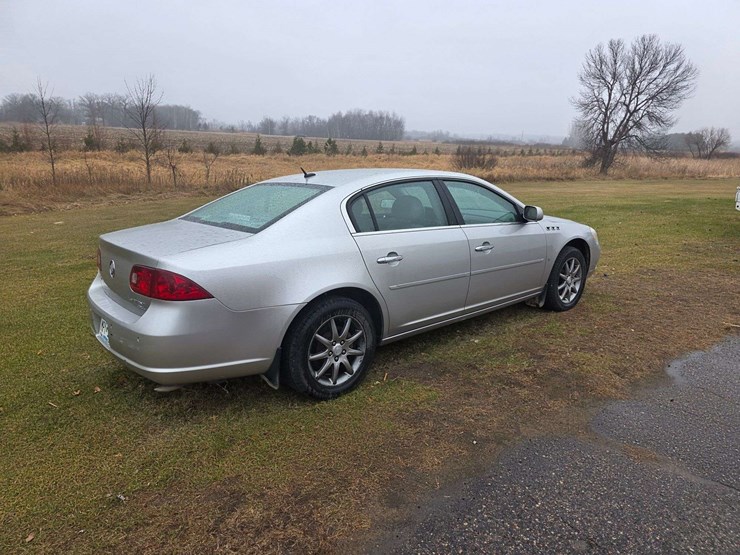 2006-buick-lucerne-cxl,-216,480-miles,-cruise,-am/fm/cd,-dual-climate-control,-heated-leather-seats,-image-5