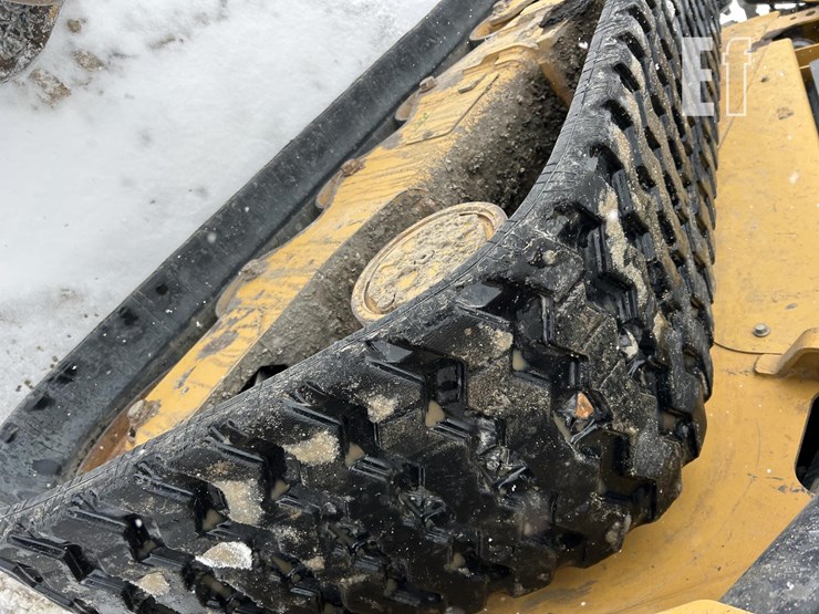 2016-caterpillar-259d-image-16