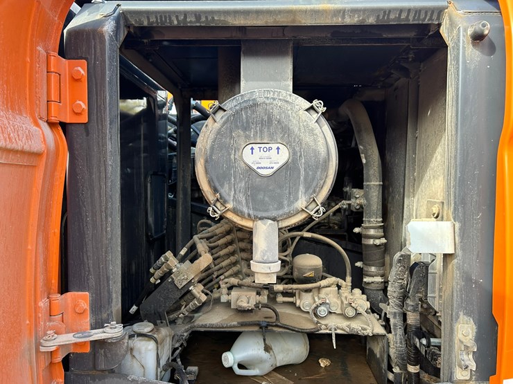 doosan-dx255-lc-image-16