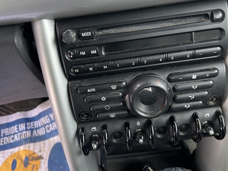 2005-mini-coop-image-9