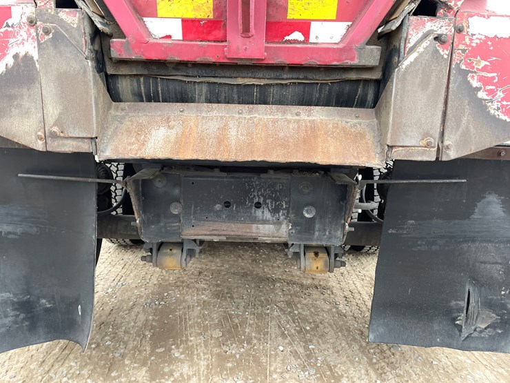 #1130-•-2005-international-5500i-6x4-dump-truck-(has-mn-title)-image-31