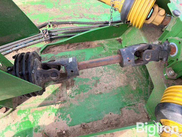 2022-john-deere-fc20r-image-16