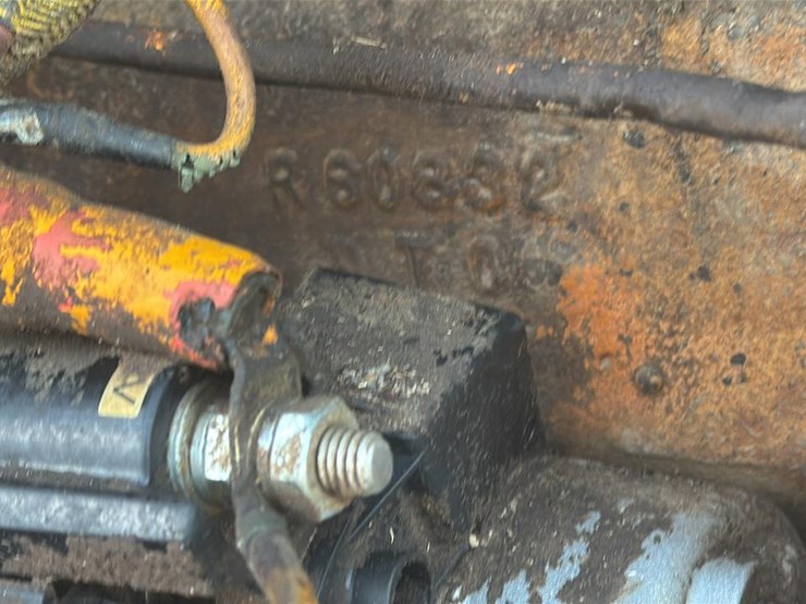 john-deere-555-image-45