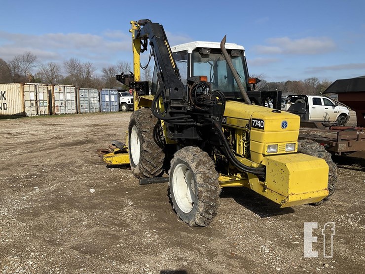 new-holland-7740-image-1