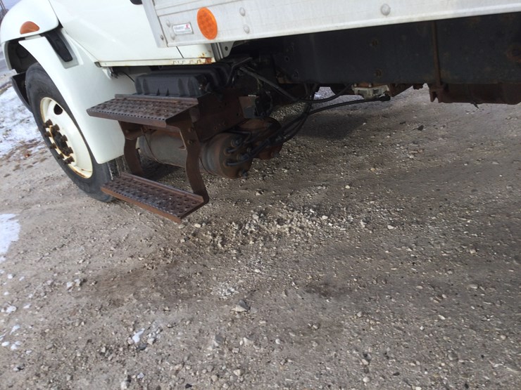 2013-international-durastar-4300-image-10