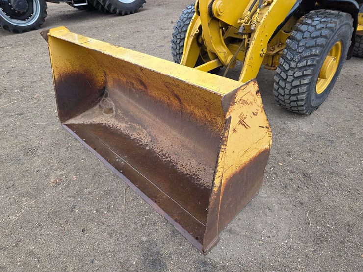 2009-caterpillar-906h-image-15