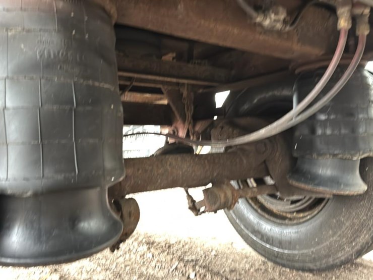 #123-•-chip-trailer-image-18