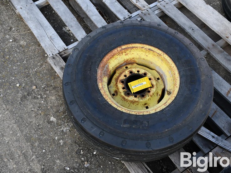 bkt-rib713-if280/70r15-tire-on-6-bolt-rim-image-1