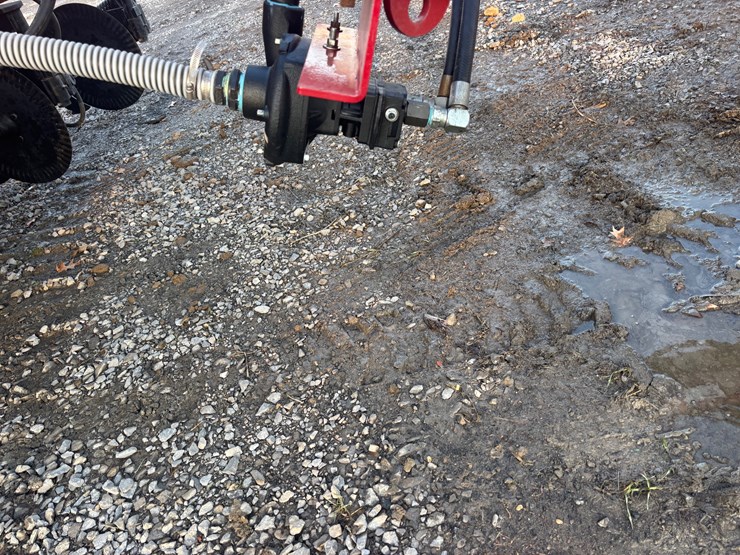 case-ih-2800-image-3