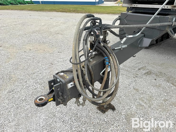 2023-unverferth-1850-pro-force-dry-fertilizer-spreader-image-9