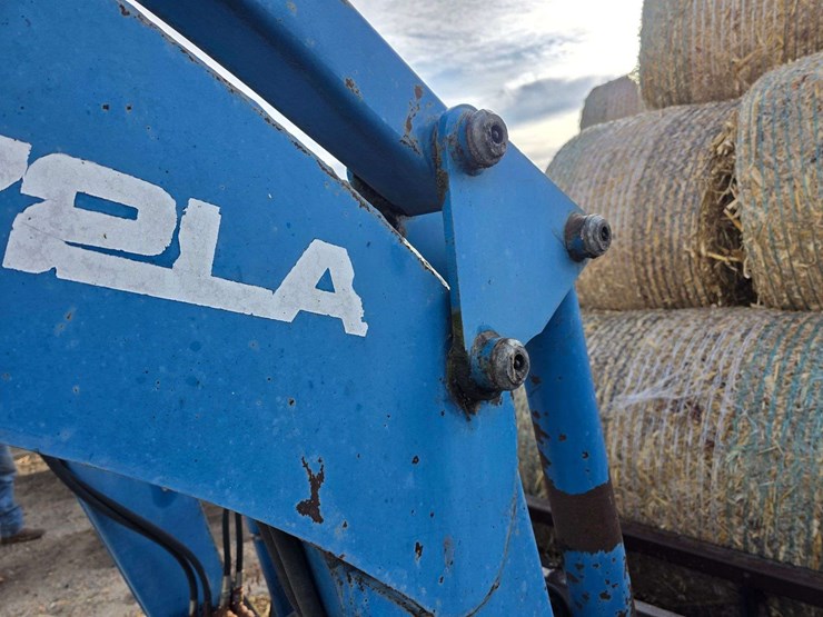 new-holland-72la-image-26