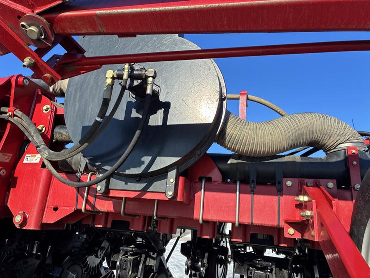 case-ih-1200-image-18