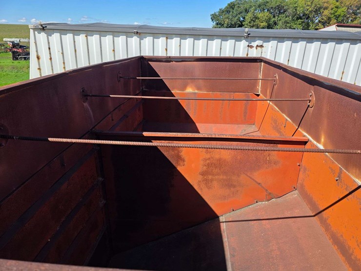 m+w-model-300b-little-red-wagon-gravity-box,-box-only,-side-extensions,-rear-lights-(need-wiring),-r-image-16