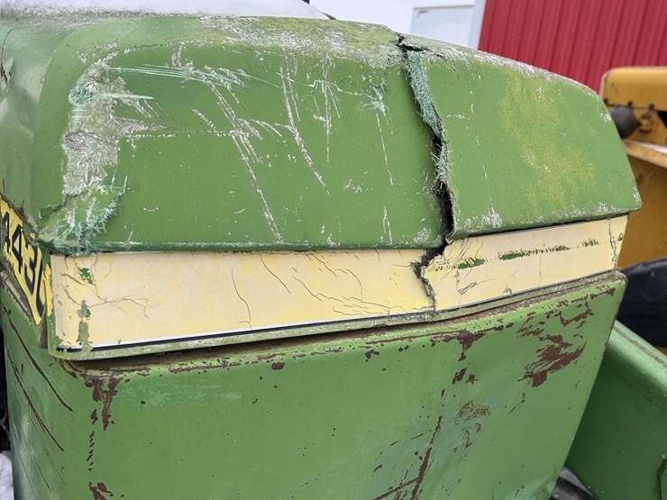 john-deere-4430-image-19