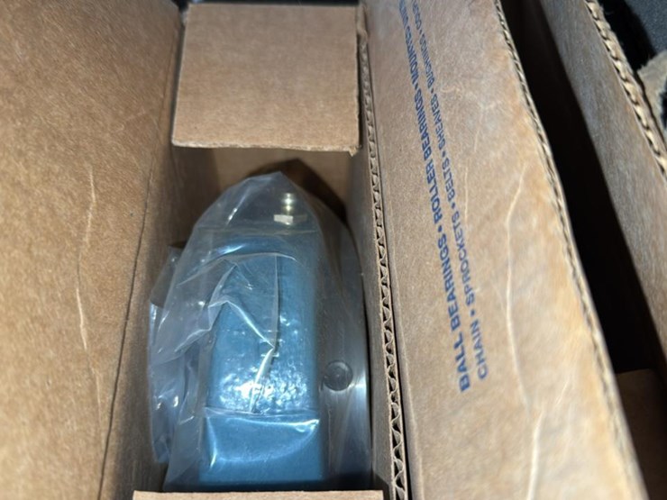 #169-•-contents-of-shelf-3*-image-17