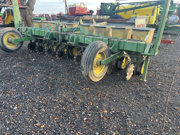 john-deere-7100-image-2