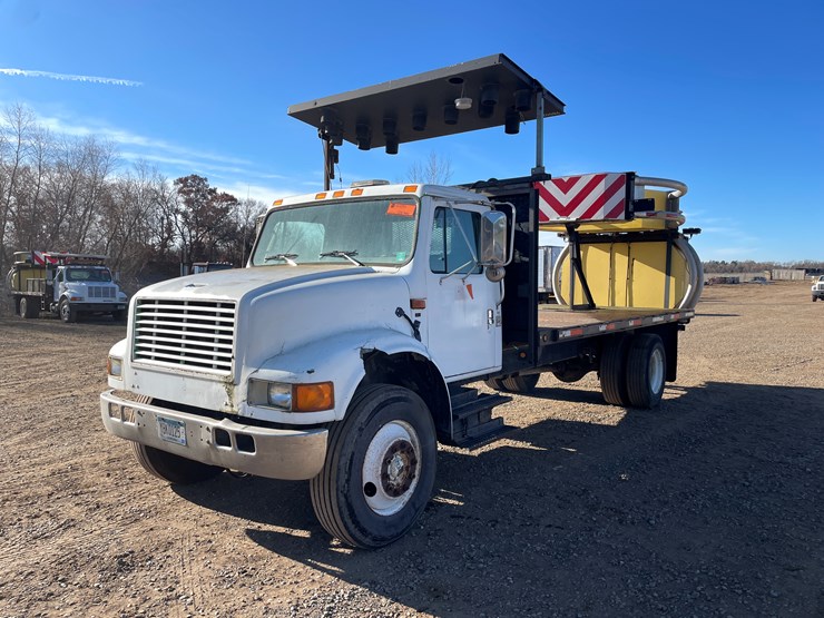 international-4700-image-1