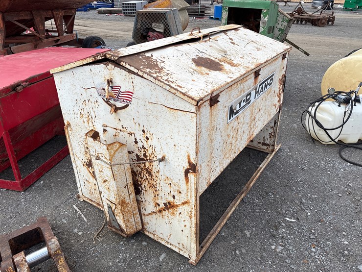 #725-•-my-d-han-d-cake-box-image-1