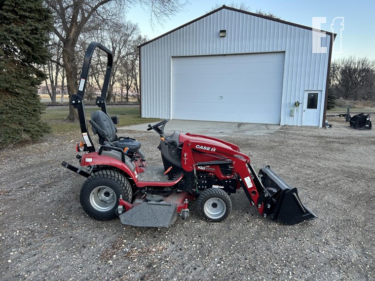 2023-case-ih-farmall-25sc-image-4