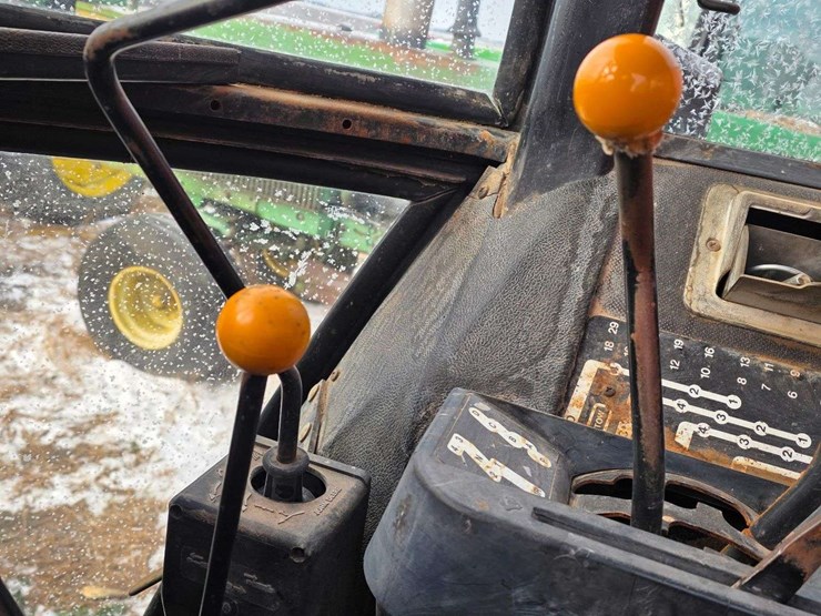 john-deere-280-image-26