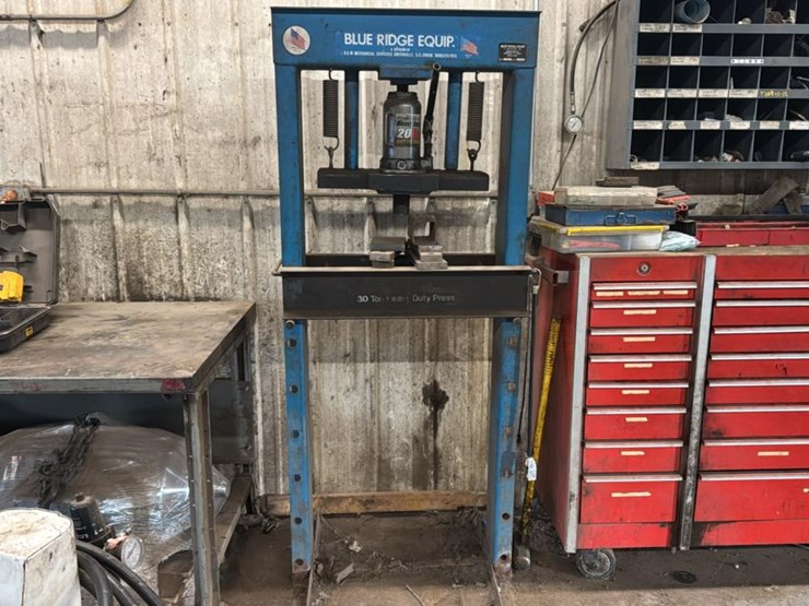 #159-•-30-ton-press*-image-1