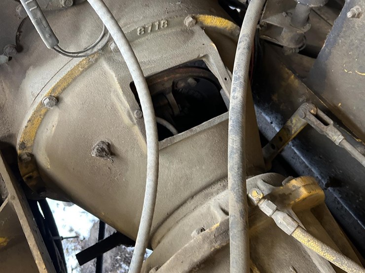 1981-oshkosh-green-snow-blower-image-35