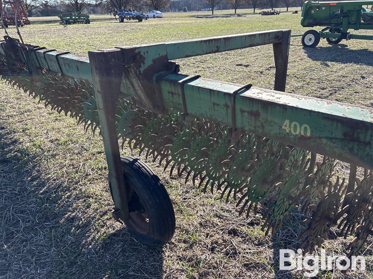 john-deere-400-image-15