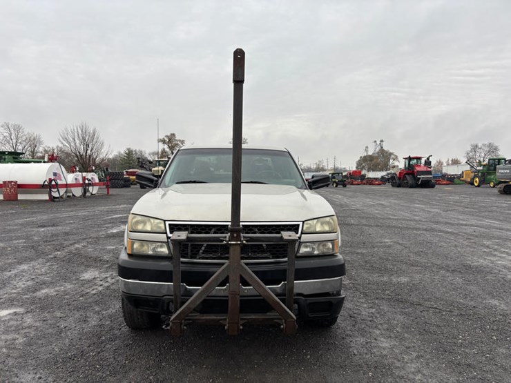 chevrolet-2500-image-3