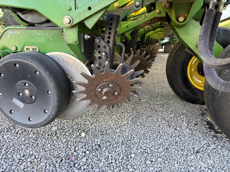 john-deere-db80-image-42