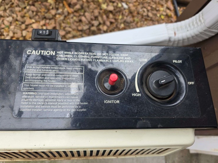 propane-blue-flame-reddy-heater,-12,000-–-28,000-btu,-model:-rr30b-image-3