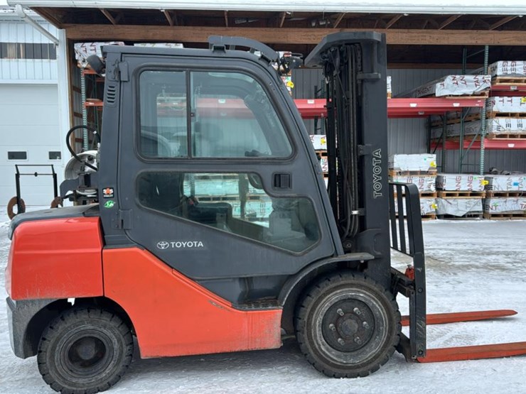 toyota-7fgu32-image-6