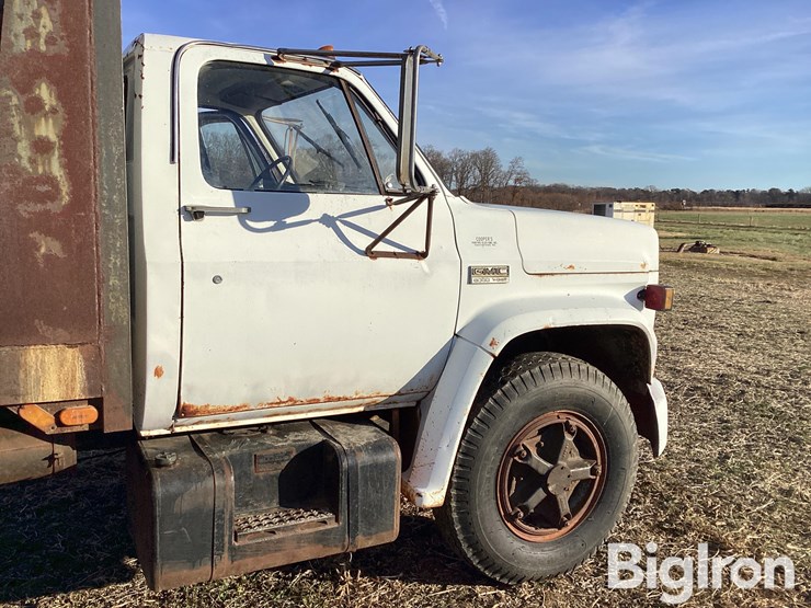 1977-gmc-sierra-6000-image-12