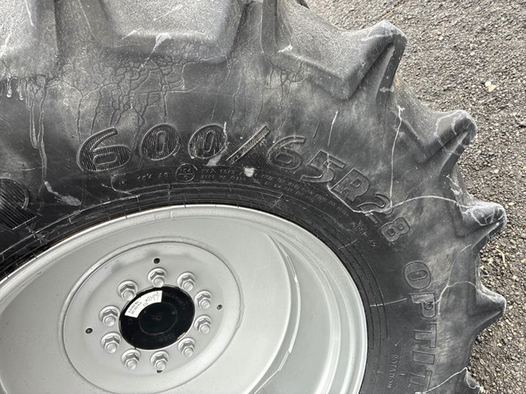 case-ih-8120-image-20